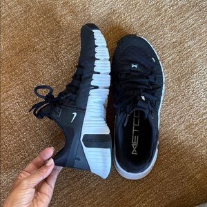 Nike Free Metcon 5 Sneakers